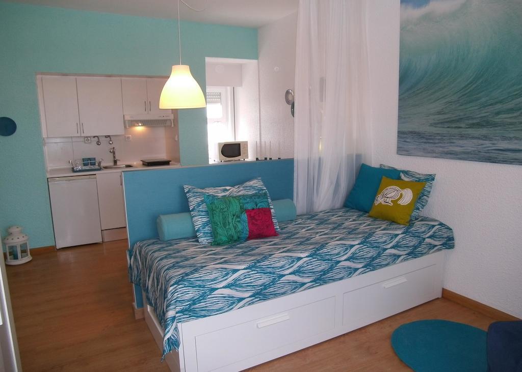 Light Equador Aparthotel Cascais Ruang foto